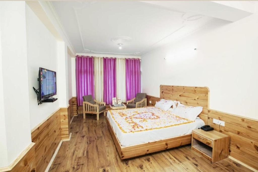 Hotel Nirmal Chhaya Manāli Extérieur photo