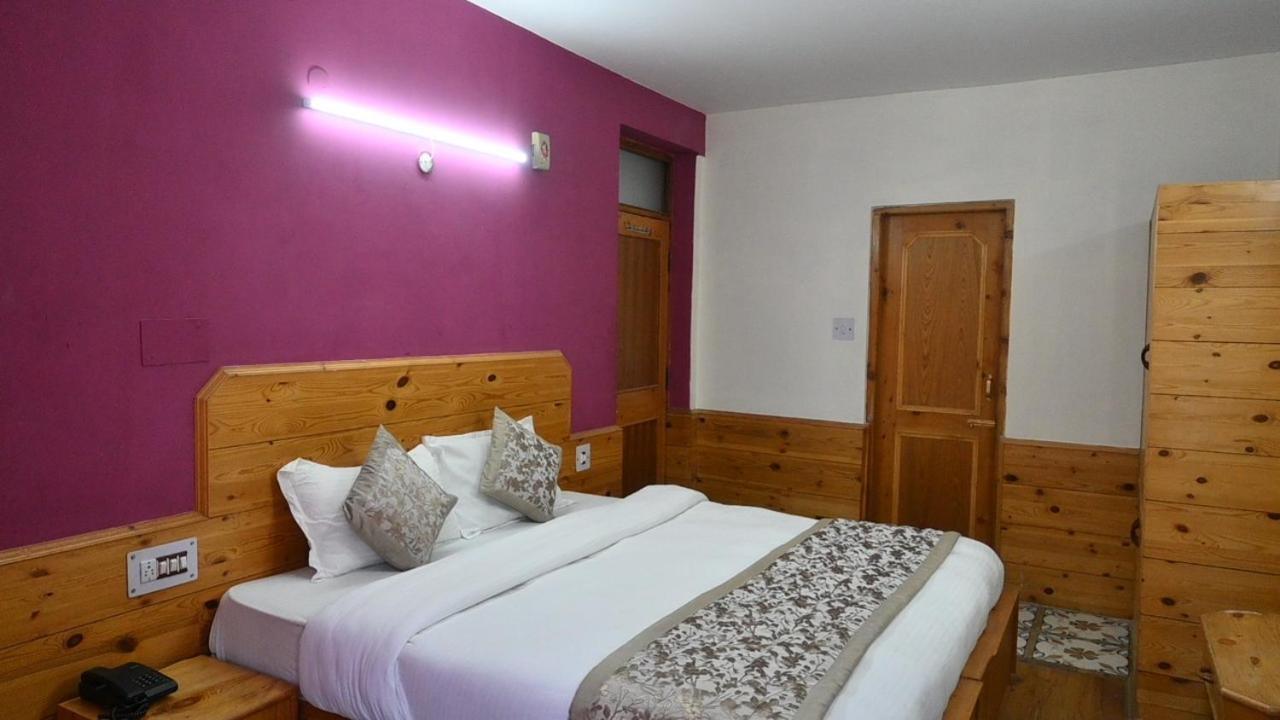 Hotel Nirmal Chhaya Manāli Extérieur photo
