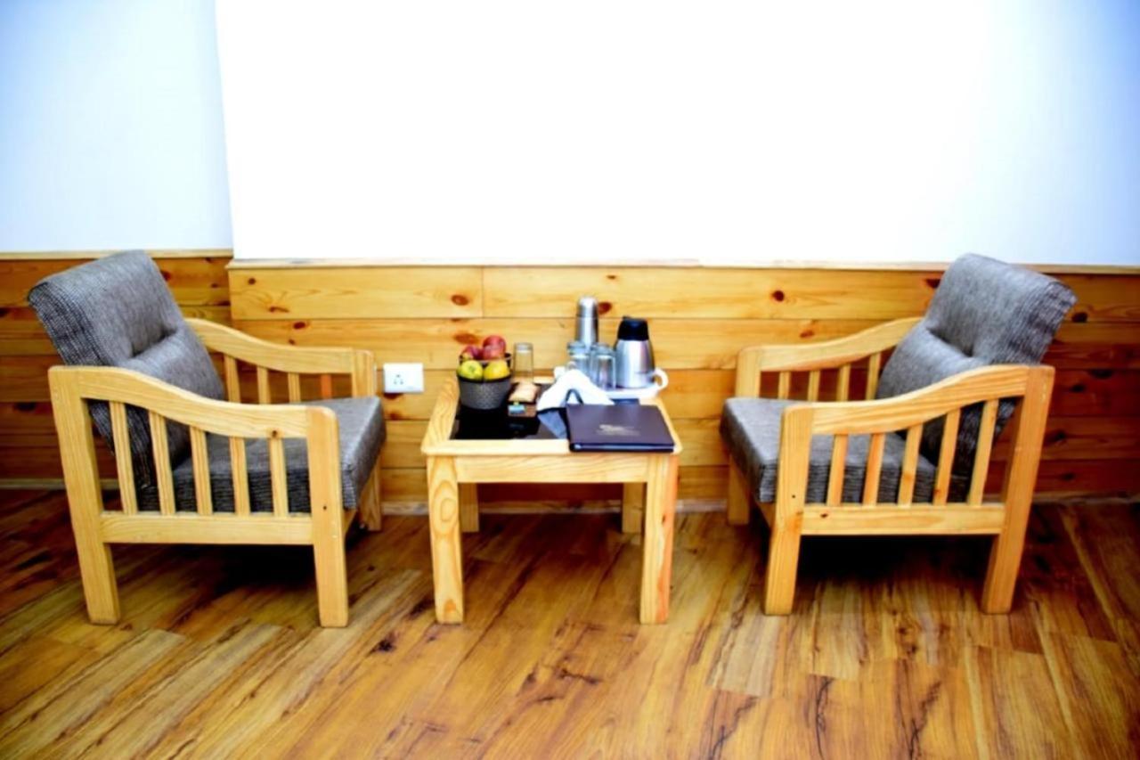 Hotel Nirmal Chhaya Manāli Extérieur photo