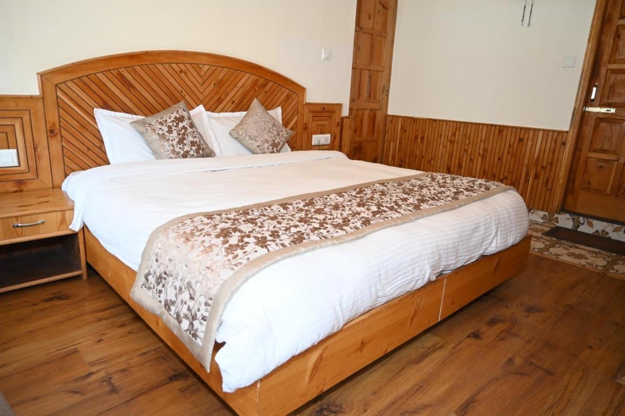 Hotel Nirmal Chhaya Manāli Extérieur photo