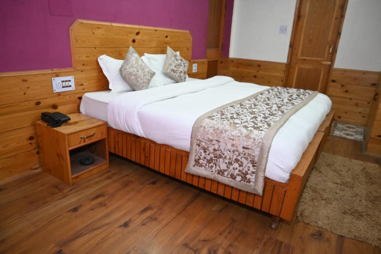Hotel Nirmal Chhaya Manāli Extérieur photo