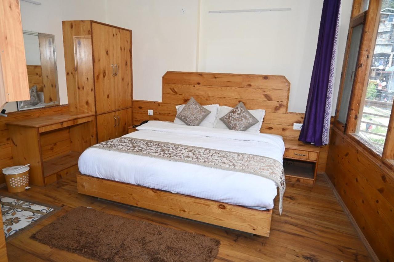 Hotel Nirmal Chhaya Manāli Extérieur photo