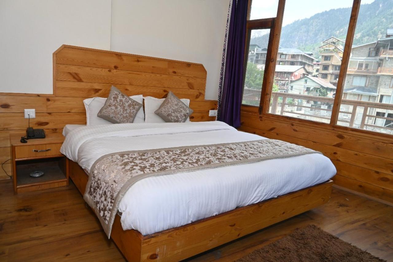 Hotel Nirmal Chhaya Manāli Extérieur photo
