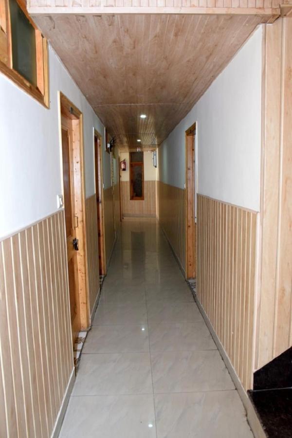 Hotel Nirmal Chhaya Manāli Extérieur photo